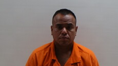 Booking photo of HERNANDEZ DAMIAN